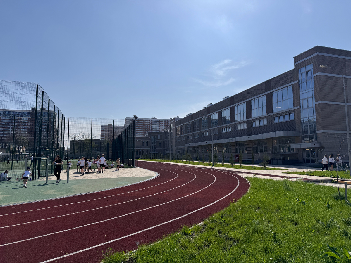 Фото автора блога Дно Мещанства, апрель 2025