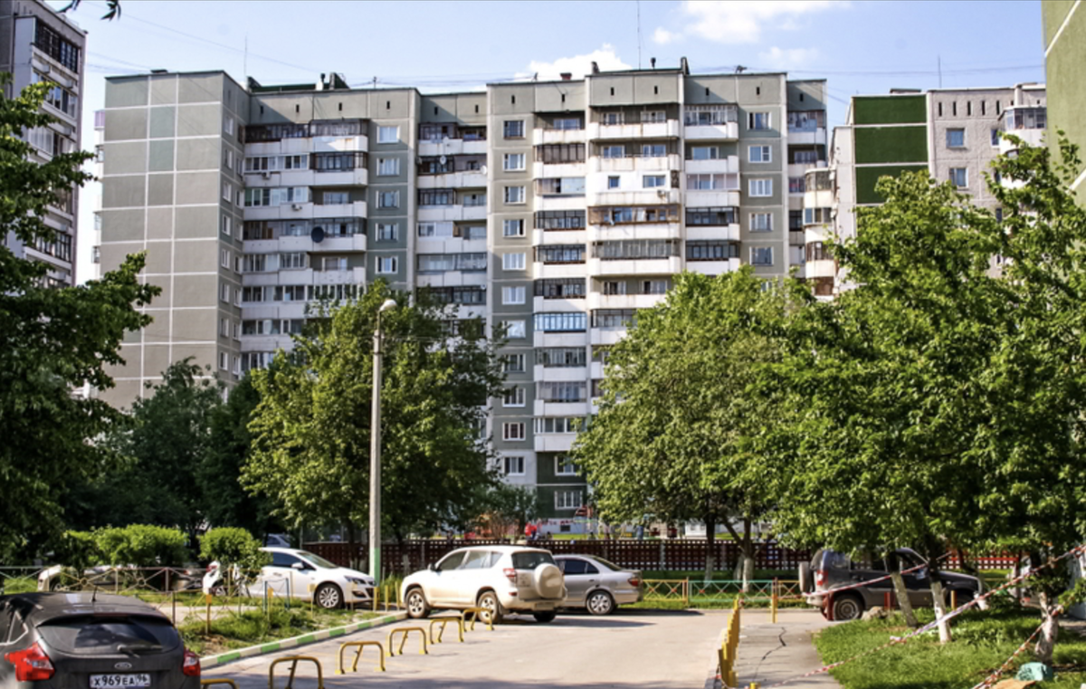 Автор makeevdv, видо со двора, с сайта livejournal.com. Спасибо автору!