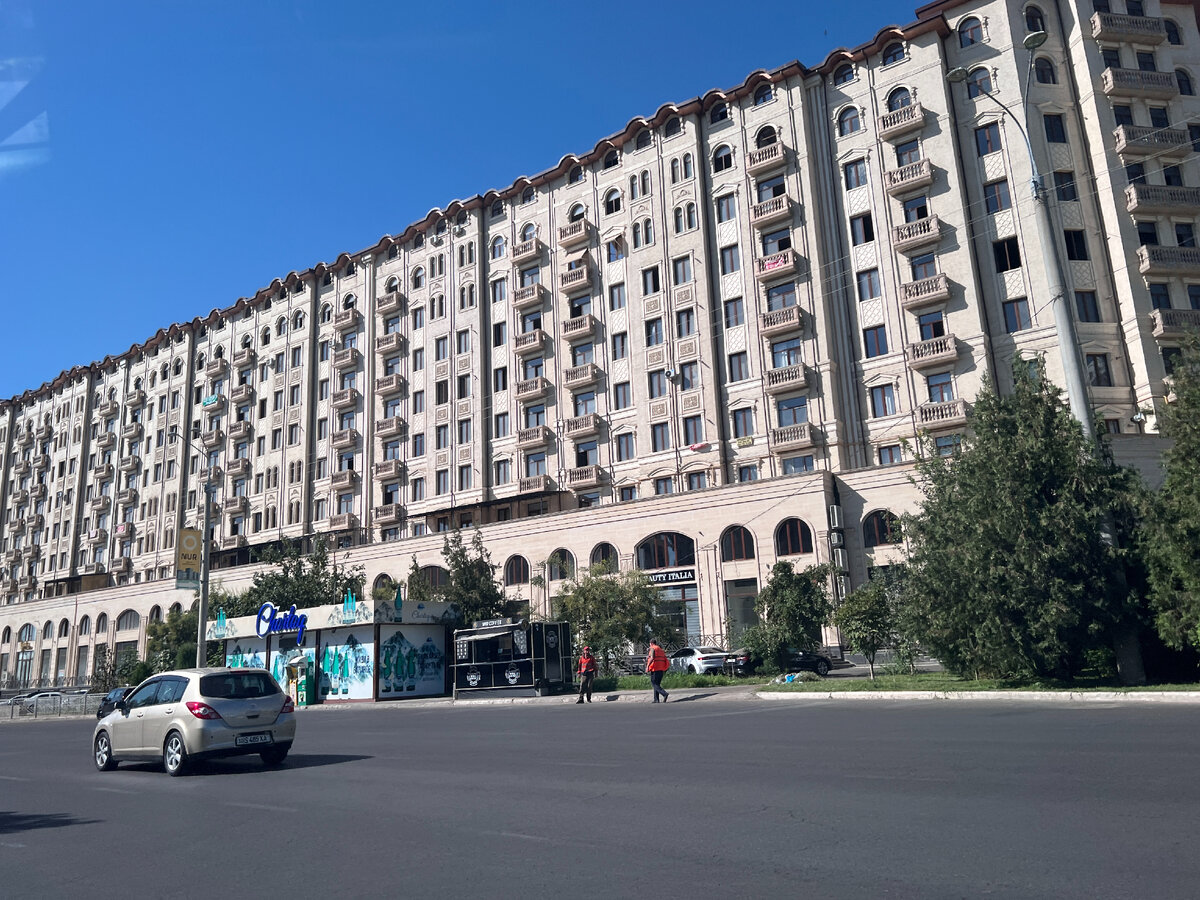 Фото автора блога Дно Мещанства, Ташкент август 2022